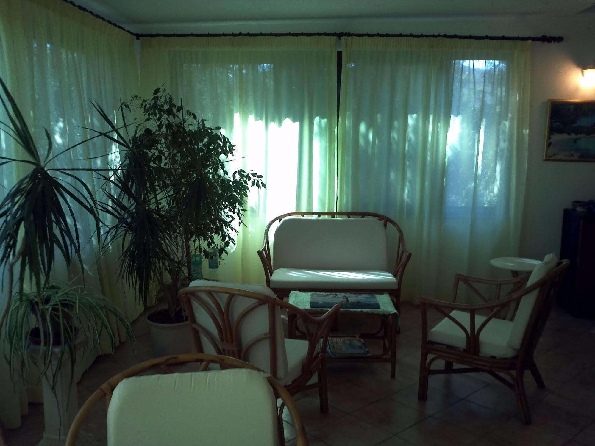 Hotel Abbaruja Olbia Exterior photo