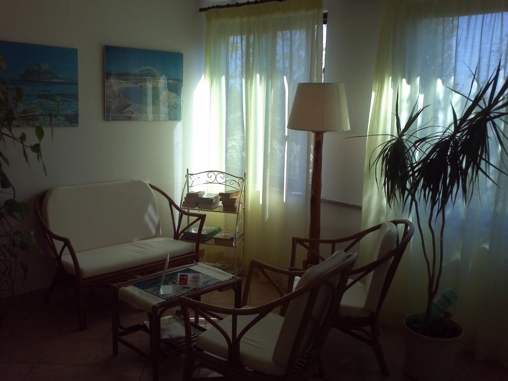 Hotel Abbaruja Olbia Exterior photo