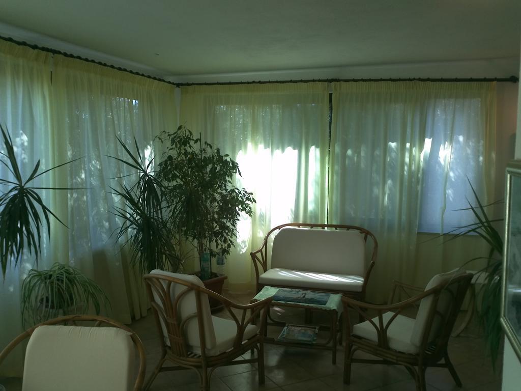 Hotel Abbaruja Olbia Exterior photo